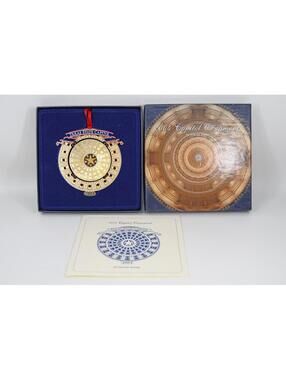 2004 Texas State Capitol Dome Christmas Ornament 3D Gold Metal w/ Box Flyer